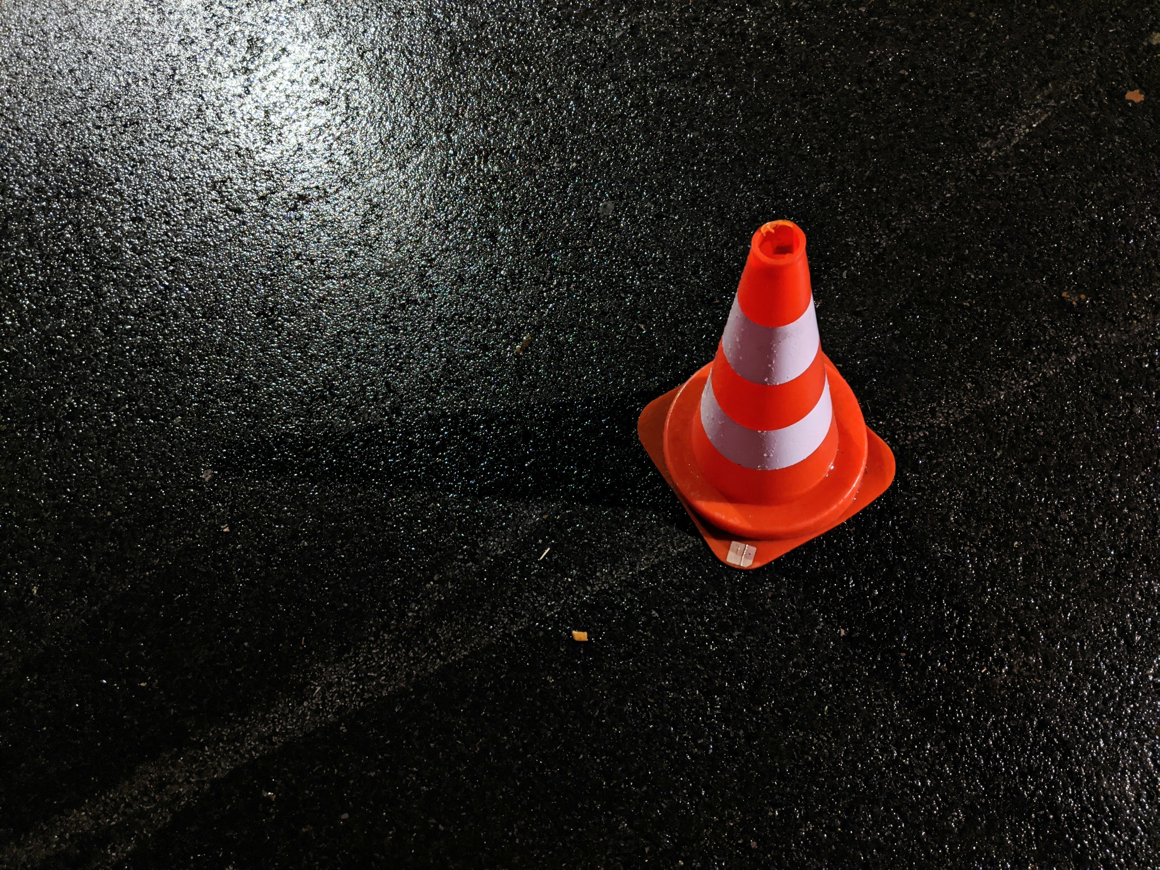 cono strada.jpg